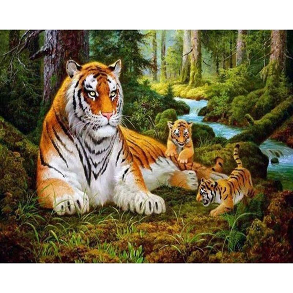 Tiger mit Tigerbabys